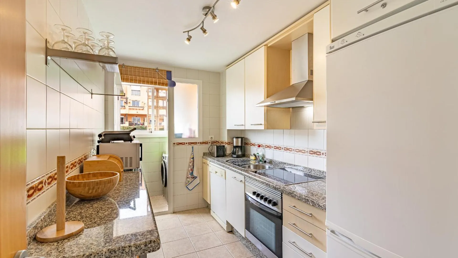 Casares Del Sol Apartment